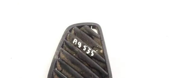 Opel Astra G Dash center air vent grill 90560326