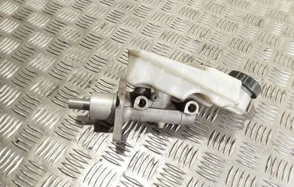 Ford Focus Master brake cylinder 03350891031