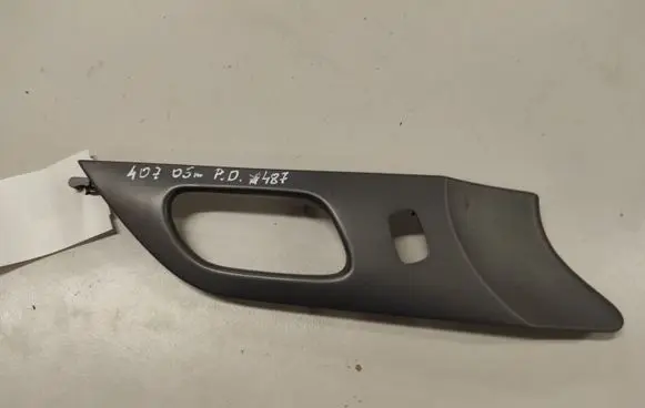 Peugeot 407 Front door interior handle trim 964353127703 739810059