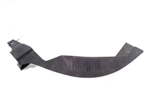 Hyundai Kona II Engine bonnet/hood lock trim molding