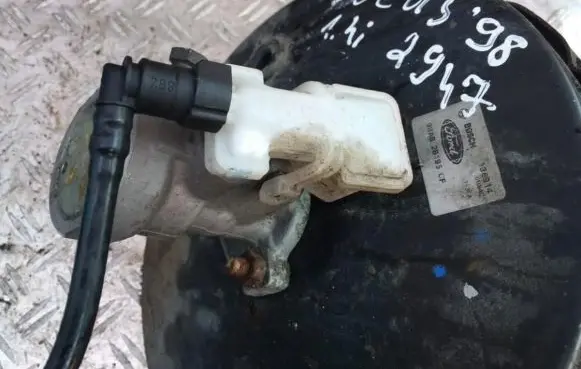 Ford Focus Master brake cylinder