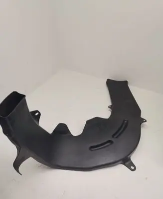 BMW 5 G30 G31 G38 Cabin air duct channel 7343501