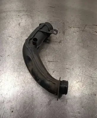 Peugeot Expert Turbo air intake inlet pipe/hose 1440012080