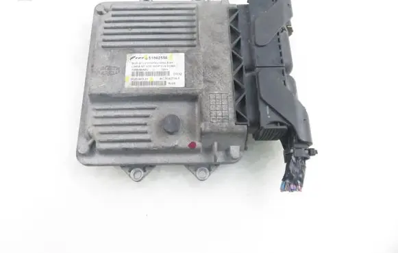 Fiat Linea Engine control unit/module MJD6F3Z1 51862556