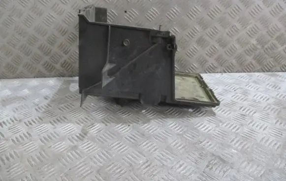 Volvo V50 Battery box tray 