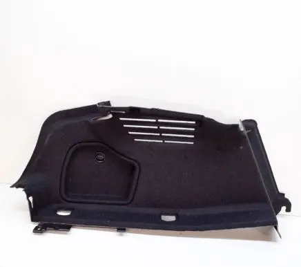 Trunk/boot side trim panel