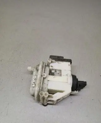 Volkswagen PASSAT B4 Central locking motor 3A0862153B