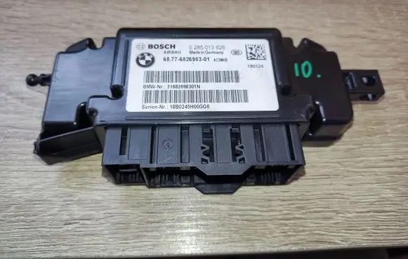 BMW 2 F22 F23 Airbag control unit/module 6826983 65776826983 9461918
