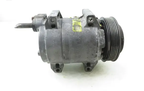 Volvo V70 Air conditioning (A/C) compressor (pump) 