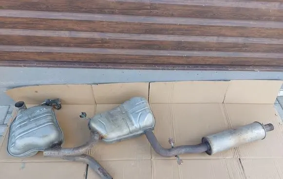 Volkswagen Jetta VI Muffler/silencer 1K5253611AK 1K0253211AQ