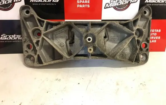 BMW 5 GT F07 Gearbox mounting bracket 22326777613