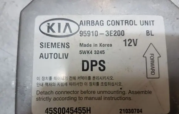 KIA Sorento Airbag control unit/module 959103E200 5WK43245