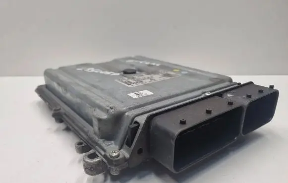 Mercedes-Benz S W221 Engine control unit/module A6421509877 6421509877 0281014282