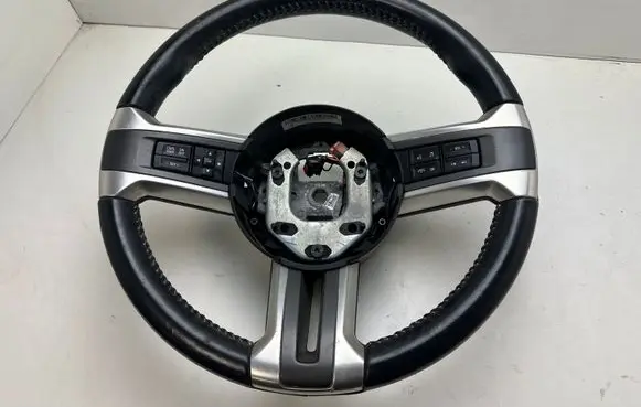 Ford Mustang V Steering wheel 
