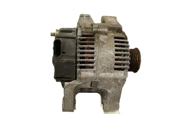 Opel Sintra Generator/alternator 2808490