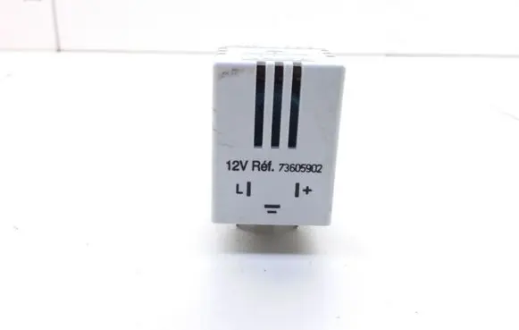 Peugeot 406 Other relay 73605902