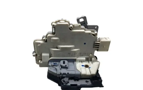 Audi Q7 4L Rear door lock 3C4839016C