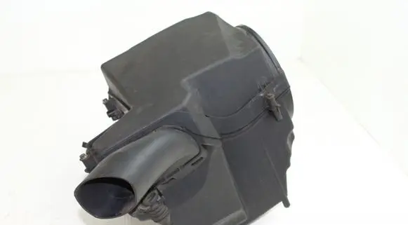 Ford C-MAX II Air filter box AV619600BF