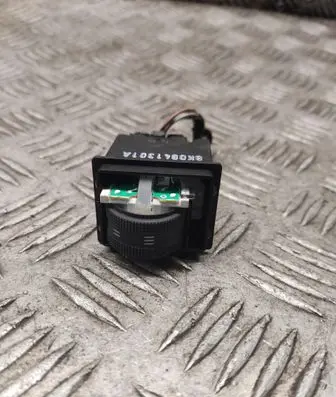 Audi A4 S4 B8 8K Headlight level height control switch 8k0941301a