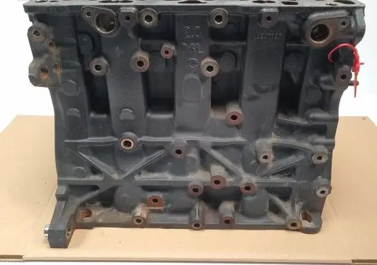 Volkswagen New Beetle Engine block 04L023C