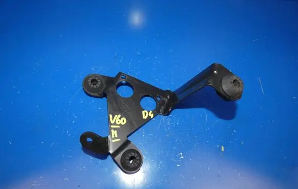 Volvo V60 ABS pump bracket 31387278 C83FA 7818M25