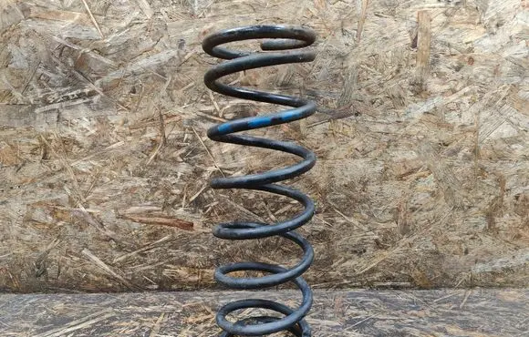 Porsche 944 Front coil spring