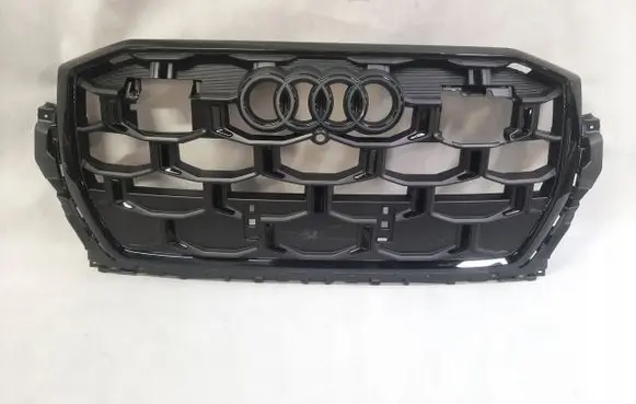 Audi Q7 4M Front bumper upper radiator grill 4M0853651BP