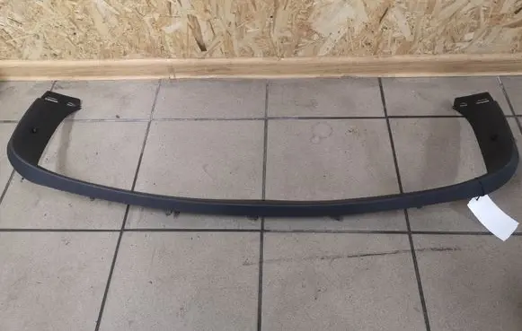Nissan Qashqai Tailgate trim 90900JD000