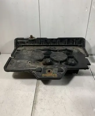 Volkswagen Bora Battery tray 1J0915333