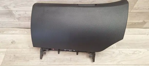 Toyota Yaris Glove box 550420D010