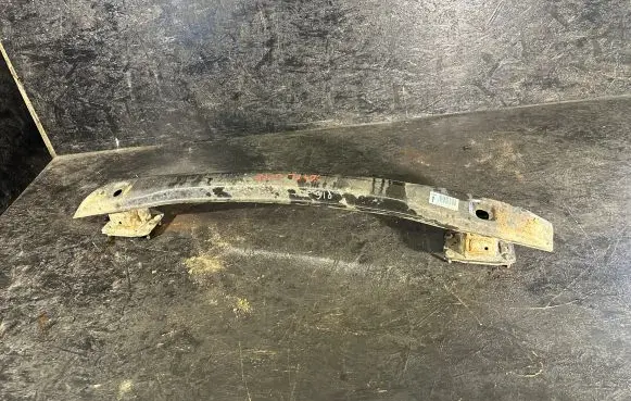 Mercedes-Benz C W204 Rear beam A2046100014