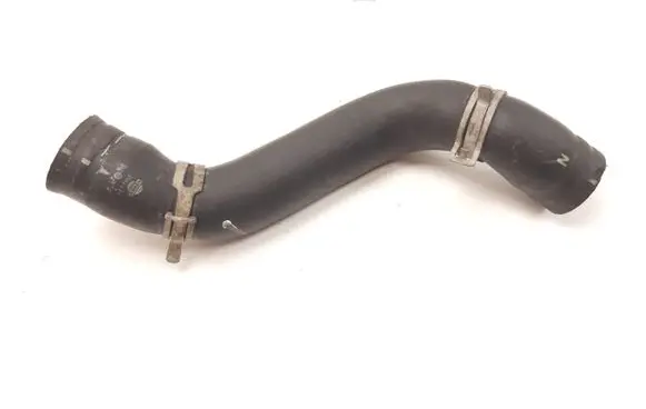 Nissan Navara D40 Engine coolant pipe/hose