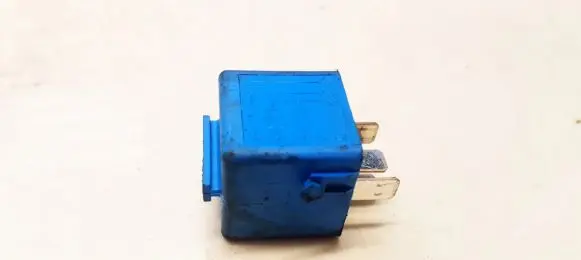 BMW 5 E34 Other relay 61366915327