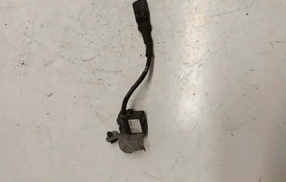 Audi Q7 4L Headlight/headlamp level sensor 7L0907673D