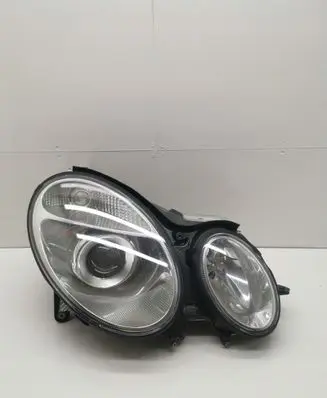 Mercedes-Benz E W211 Headlights/headlamps set A211820861