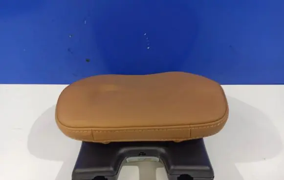 Rear seat