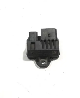 Mini Cooper Countryman R60 Glow plug pre-heat relay 7823325 0522120104 110524