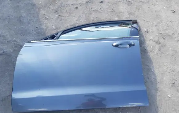 Audi A6 C7 Front door