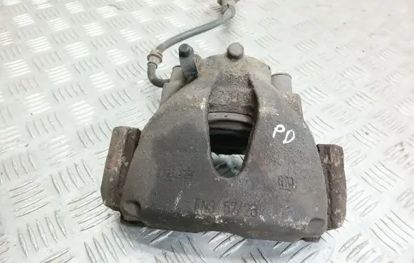 Opel Zafira A Front brake caliper