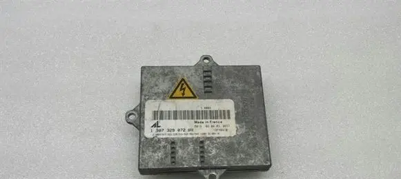 Mercedes-Benz S W220 Xenon control unit/module 1307329072