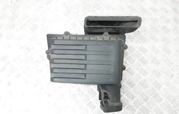 Volkswagen Golf VII Air filter box 5Q0129607AE