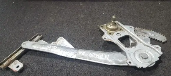 Nissan Almera N16 Sliding door window regulator with motor