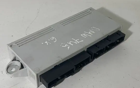 BMW 7 E65 E66 Door central lock control unit/module 6958453 61356958453
