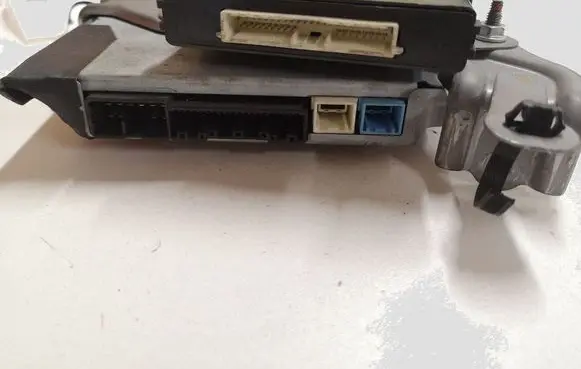 Lexus IS 220D-250-350 Parking PDC control unit/module 8679253010 51611012200