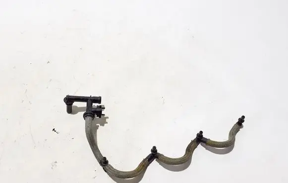 Opel Vivaro Fuel return line/hose 95519608