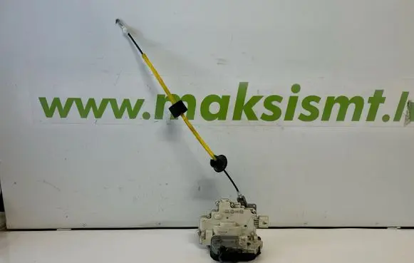 Audi A6 S6 C6 4F Rear door lock 4F0839016