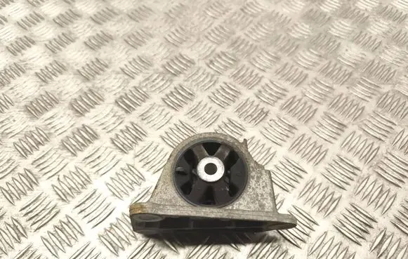 Mini One - Cooper R50 - 53 Engine mount bracket 6756405