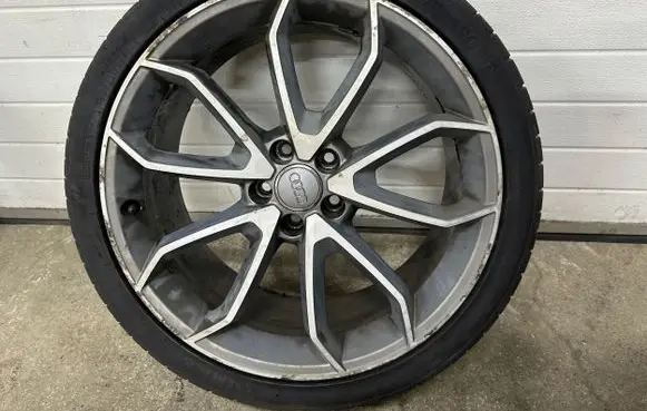 R20 alloy rim