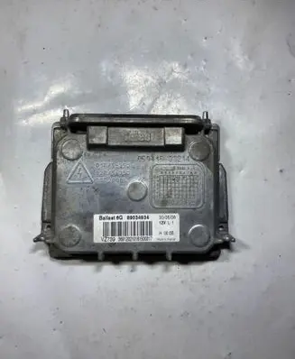 Volvo XC90 Headlight ballast module Xenon 89034934 DOT2000M