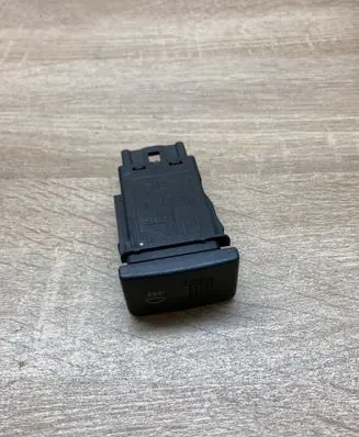 Fog light switch